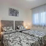 Silver Lägenhet